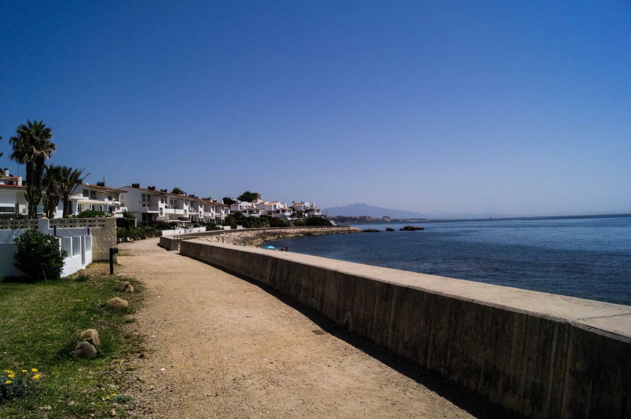 Beach-Front Bahia Dorada Estepona Kültér fotó
