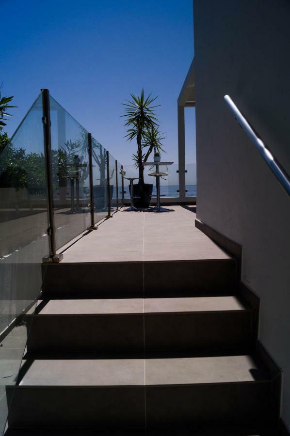 Beach-Front Bahia Dorada Estepona Kültér fotó